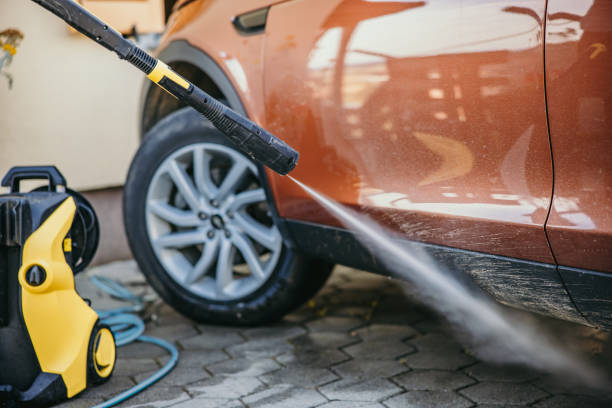 Best Garage Pressure Washing  in Moreauville, LA