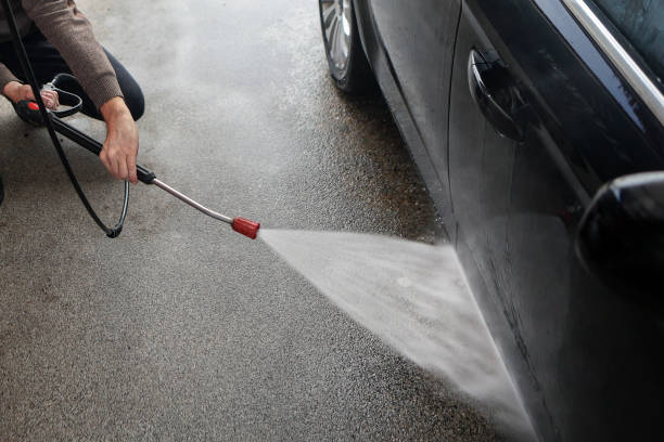 Best Commercial Pressure Washing  in Moreauville, LA